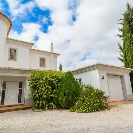 Casa Figueira Villa *